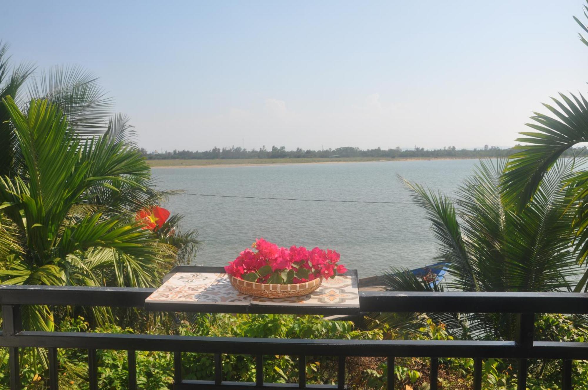 Autumn Bay Retreat Hoi An Hotel Exterior photo